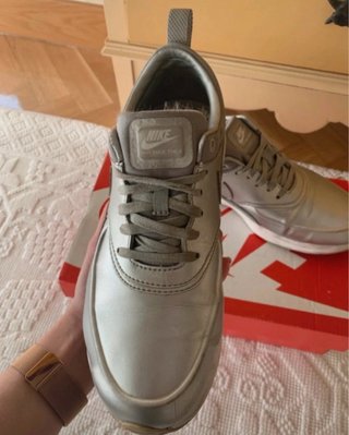Zapatillas Nike Air Max Thea Plata