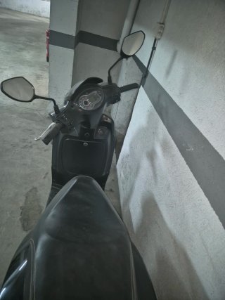 Sym Symphony 125SR Scooter Negra