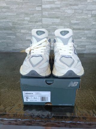 New Balance 9060 camoscio ghiaccio 39.5