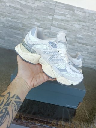New Balance 9060 camoscio ghiaccio 39.5