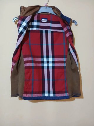 Chaleco acolchado caballero azul y marrón