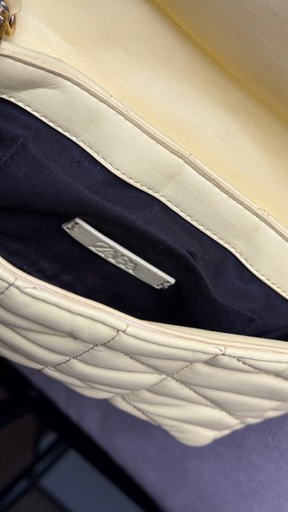 Bolso bandolera acolchado ZARA – Amarillo pastel