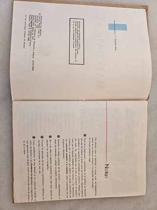 Matemáticas EGB Libro Escolar Antiguo