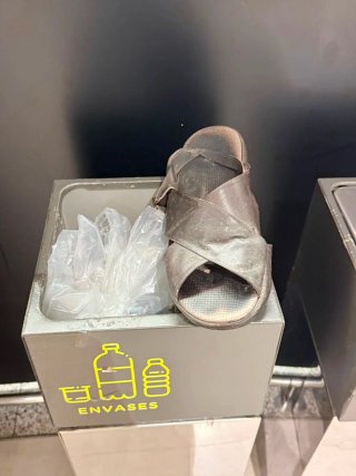 Sandalias marrones