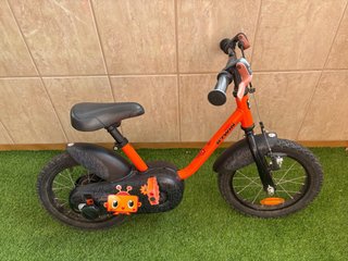 Bicicleta infantil Btwin naranja