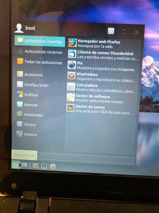 Portátil Asus 15,6 + Ratón HP y Cargador