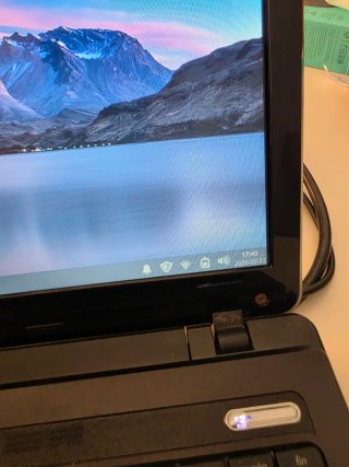 Portátil Asus 15,6 + Ratón HP y Cargador