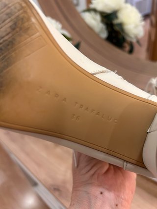Botines Zara Beige con Cordones