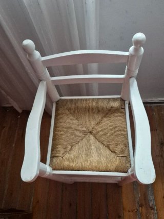 Silla alta/trona infantil blanca