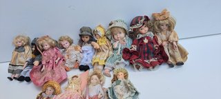 Lotto 11 Bambole da Collezione Vintage - Artigiana