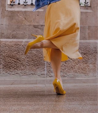 Zapatos de tacón TFS Amarillo vibrante – Talla 38