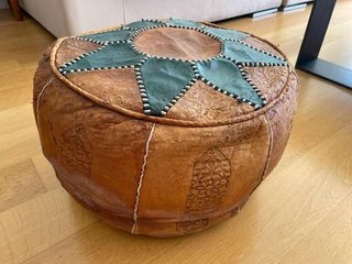 Puf Marroquí Cuero Marrón y Verde