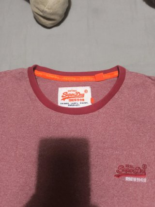Camiseta Superdry Roja