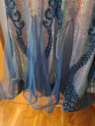Vestido de fiesta lentejuelas azul y plata