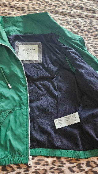 Impermeable Abercrombie & Fitch Talla M. NUEVO
