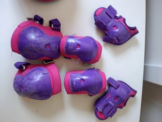 Casco infantil rosa Decathlon tamaño S