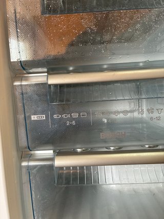 Congelatore a pannello integrabile
