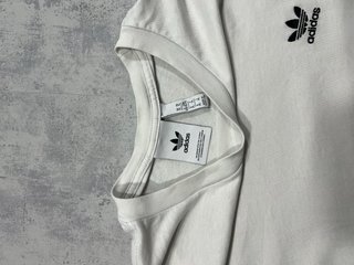 Camiseta Adidas Blanca
