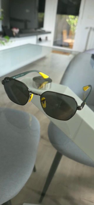 Gafas Ray-Ban Ferrari Hombre Negro Amarillo