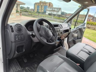 Nissan NV400 2012
