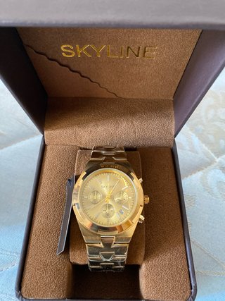 Reloj SKYLINE Dorado