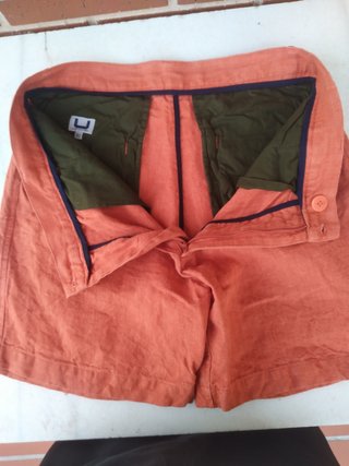 Pantalón corto Adolfo Domínguez