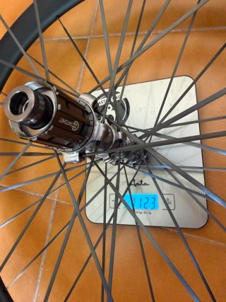 Ruedas carbono bujes titanio cerámicos nuevas