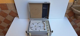 Giradischi Vintage Portatile Lesa Lesaphon – Moder