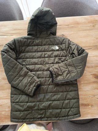 The North Face verde para chico. Talla L junior