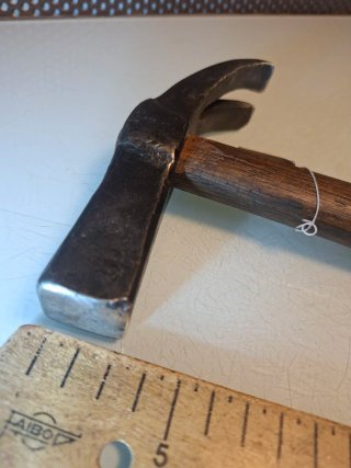 Martillo de carpintero forjado