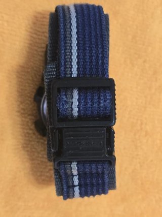 Reloj Casio G-Shock DW-800