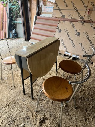 Mesa plegable cocina con 3 sillas