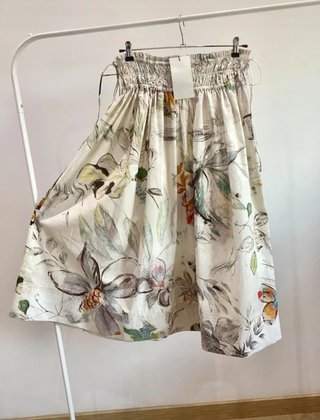Falda Zara Estampada Flores