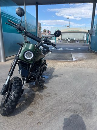 Moto Brixton 125cc Naked