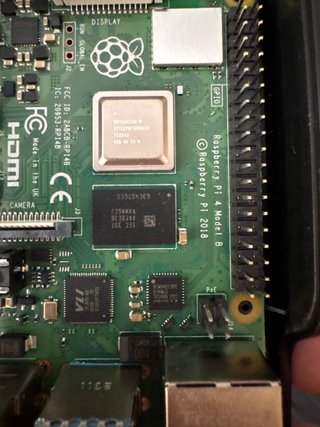 Raspberry Pi 4 Modelo B 4GB Negro