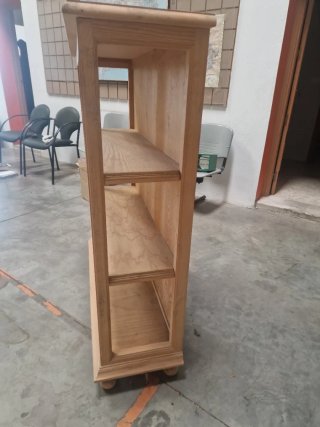 Estantería de madera de 4 baldas