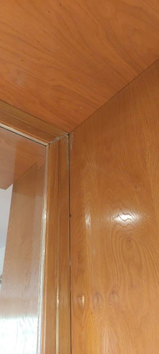 2 Vetrine in legno e vetro per soggiorno