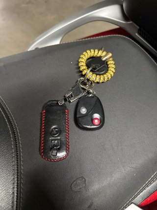 Honda SH125i 2018 Roja como nueva toda original