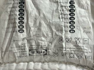 Edredón Cuna Estrellas Ikea. Disponible 2 ud.