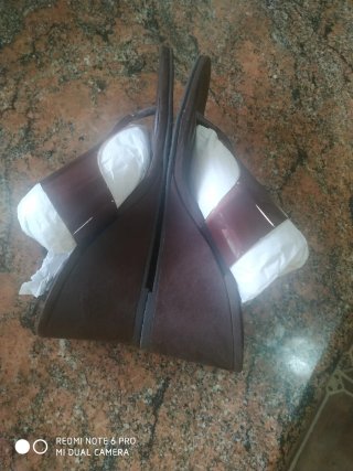 Sandalias plataforma marrones talla 39
