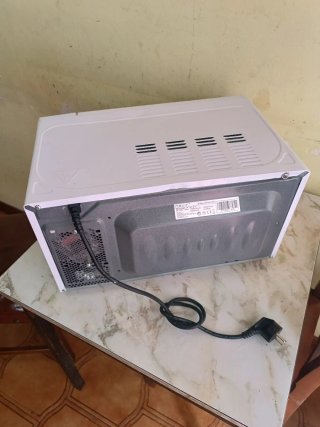 Microondas blanco Neufir