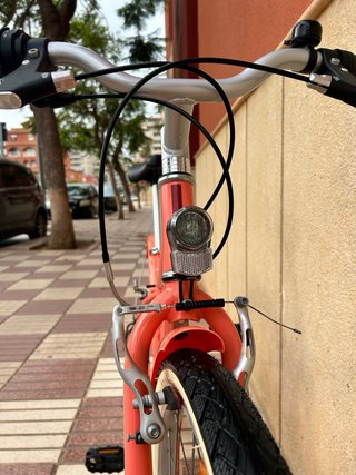 Bicicleta infantil Riverside 24” coral más casco
