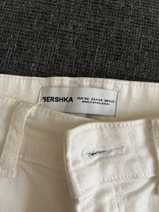 Pantalón Vaquero Corto Blanco | Bershka