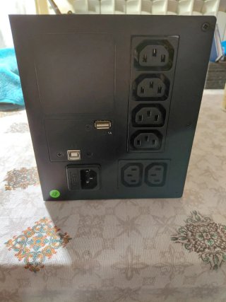 Gruppo di Continuità UPS Legrand 1000VA