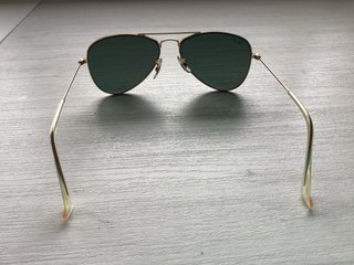Estuche y Gafas Ray-Ban