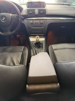 BMW Serie 1 123d 2011