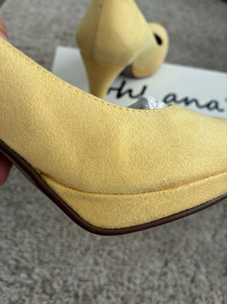 Zapatos de tacón Oh! Ana amarillos