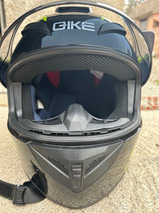 Casco QIKE VR46 Project Negro/Amarillo
