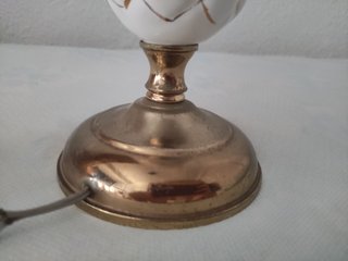 Lámpara de mesa.