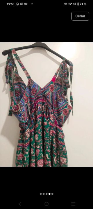 Vestido estampado verde y multicolor